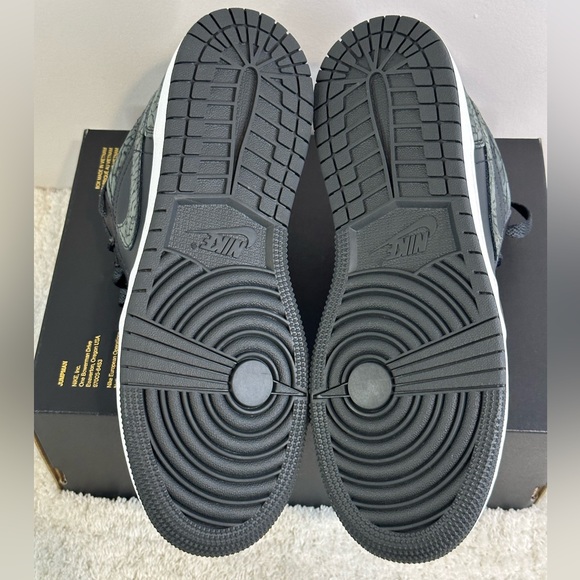 Jordan Women's Sneakers Black and Gray - Picture 7 of 13